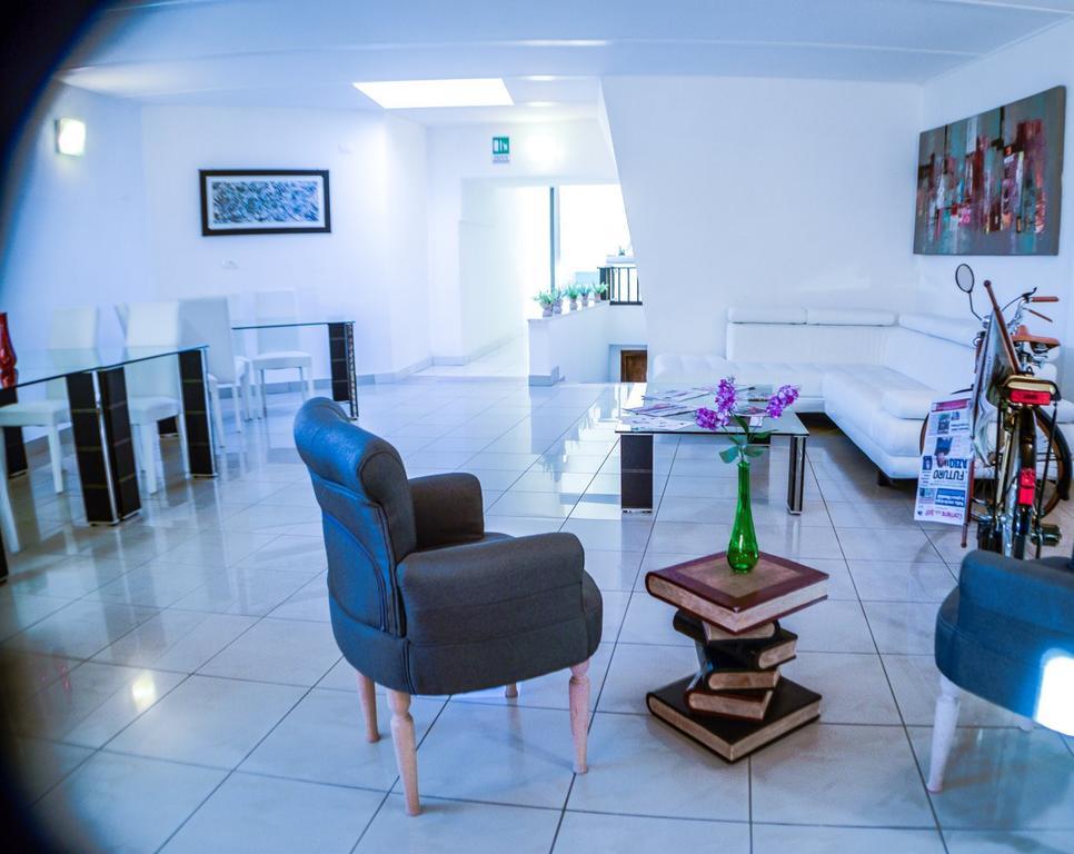 Hotel Darival Nomentana โรม ภายนอก รูปภาพ